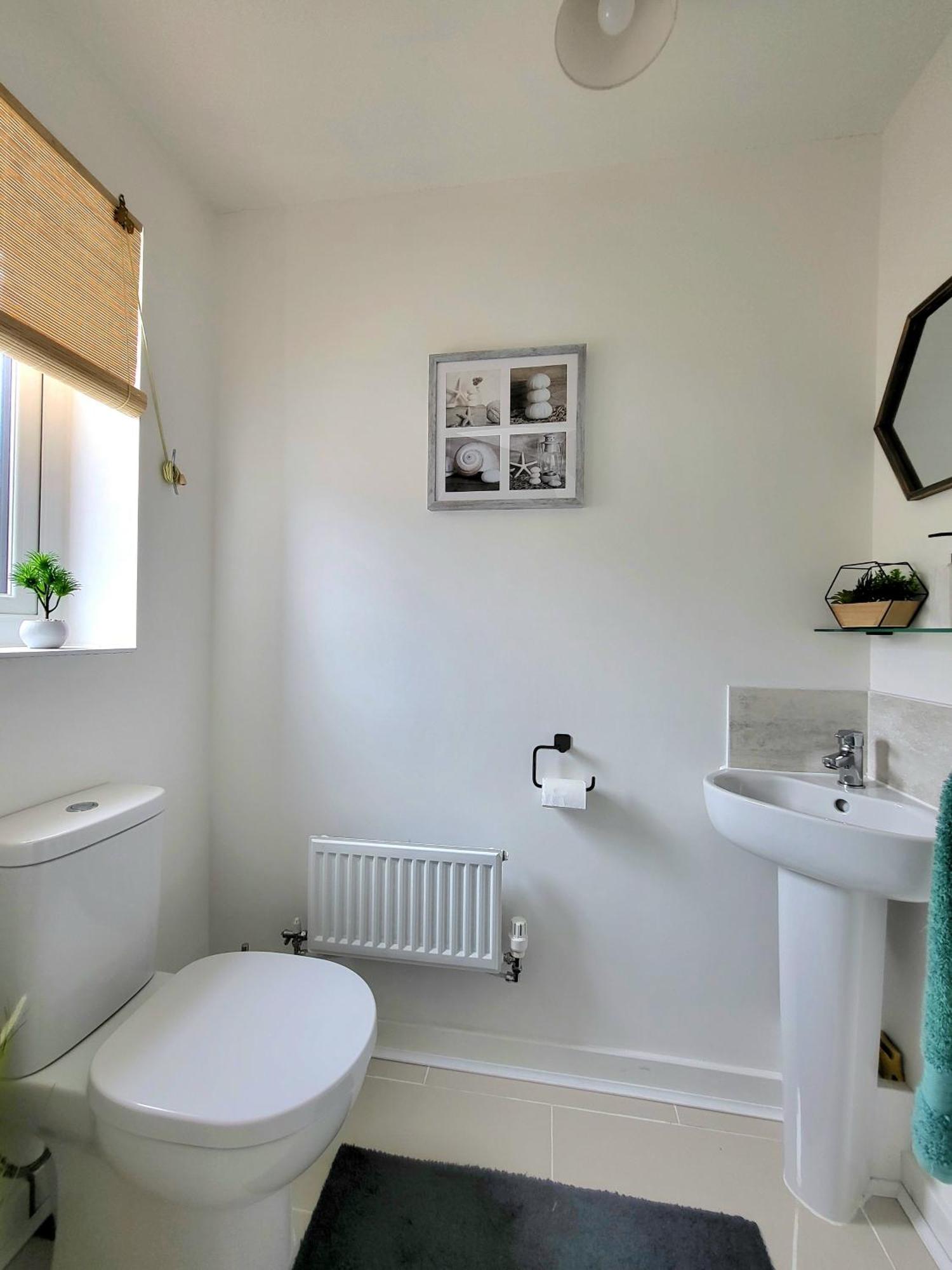 Seaside Beach Themed Home With Garden And Driveway Lytham St Annes Kültér fotó