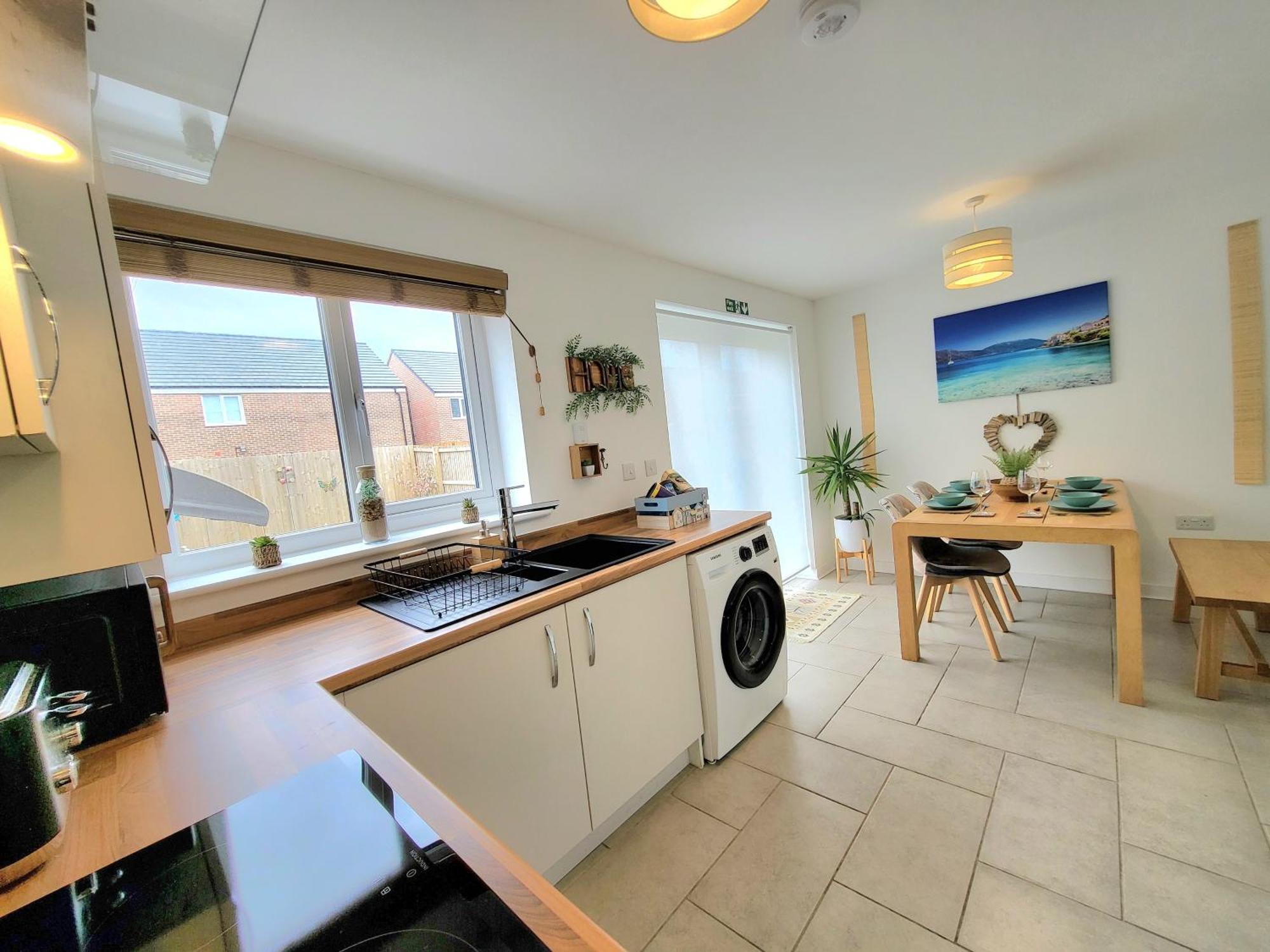Seaside Beach Themed Home With Garden And Driveway Lytham St Annes Kültér fotó
